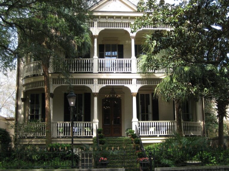 Exploring Southern Architectural Styles: Fron Antebellum to Victorian